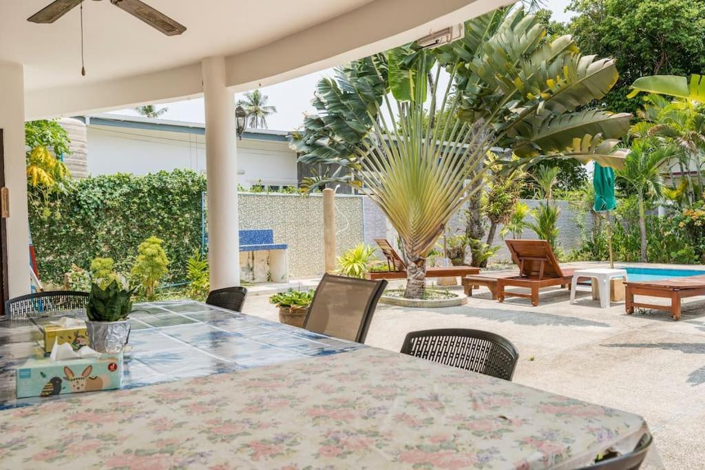 Baan Coconut Villa Pantai Bang Tao Bagian luar foto